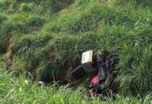 Motociclista perde controle e cai em córrego perto do shopping em Varginha