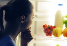 Comer a noite engorda, será?