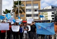 Professores da rede estadual fazem manifestação em Varginha