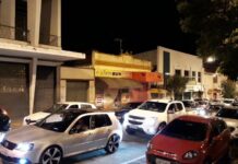 Varginhenses saem às ruas para comemorar o resultado das eleições