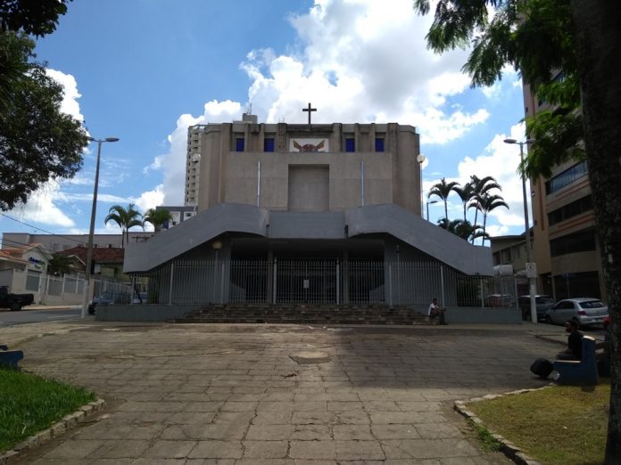 igreja-matriz-varginha (2) igrreja matriz