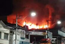 Incêndio destrói parte do Supermercado Alvorada de Pouso Alegre