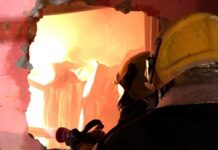 Incêndio destrói prédio de distribuidora de eletrônicos em Varginha
