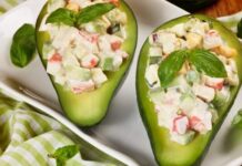 Que tal experimentar uma salada de batata e abacate?
