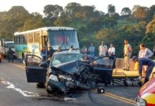 Acidente deixa rodovia entre Varginha e Três Corações travada