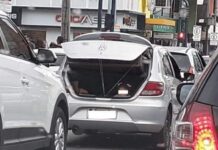 Menina é transportada em porta-malas de carro em Poços de Caldas Menina