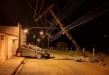 Motorista que bateu carro em poste morre em hospital de Varginha acidente pinheiros varginha