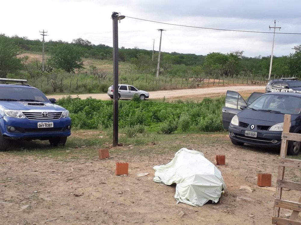 polícia civil na fazenda