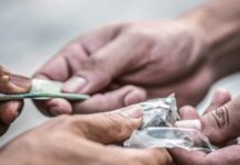 Polícia apreende menores que faziam tráfico de drogas em Varginha Tráfico
