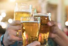 Primeira noite de fiscalização de bares e restaurantes tem multas e interdição Bares e Restaurantes