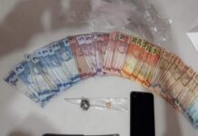 Denúncia leva PM até baile Funk com mais de 200 pessoas. Jovens são presos com drogas baile funk varginha
