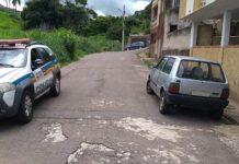 Polícia Militar localiza e recupera carro furtado em Varginha PM recupera carro roubado em varginha