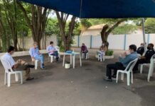 Prefeitura de Varginha intensifica fiscalização após aumento da Covid na cidade reunião prefeitura de varginha fiscalização covid-19