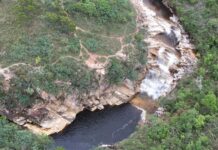 Cabeça d’água deixa mortos e feridos em cachoeira de Capitólio Cachoeira em Capitólio.