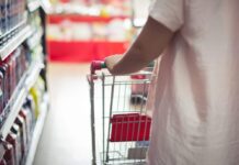 Lei Seca: supermercados e mercearias também não poderão vender bebidas no fim de semana Compras supermercado preços
