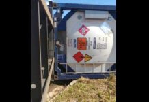 Carreta tomba e causa congestionamento na MG 491 sentido Varginha carreta