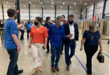 Grupo Boticário anuncia expansão e investimentos em Varginha Prefeiro visita Grupo Boticário em varginha