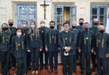 Academia Varginhense de Letras, Artes e Ciências empossa dois novos membros novos membros Academia Varginhense de Letras