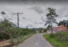 Rua movimentada sem calçadas e meio-fio preocupa moradores do bairro da Vargem Rua