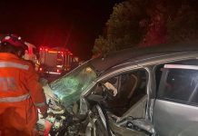 Acidente com três carros próximo ao trevo da Walita deixa pelo menos três feridos Acidente em Varginha