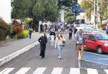 Alunos da Unifal-MG retornam às aulas presenciais em Alfenas, Poços de Caldas e Varginha Alunos Unifal-MG