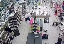 Pai é preso após agredir o filho de dois anos Pai agride filho