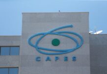 CAPES abre inscrições para curso de inglês nos EUA para professores da rede pública Capes bolsas professores
