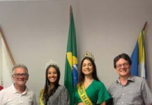 Misses Giovanna e Isadora visitam Prefeito e vice de Varginha Misses varginha