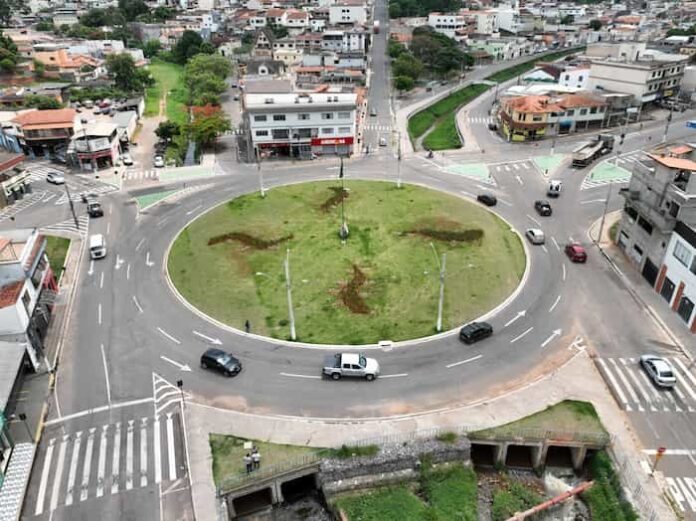 Espaços públicos são revitalizados em Varginha Espaços públicos são revitalizados em Varginha