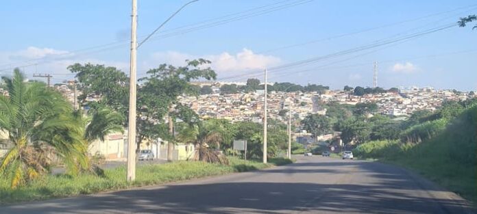 iluminação avenida do contorno varginha