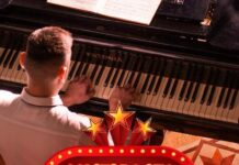 Piano interativo é a nova atração do Shopping em Varginha piano shopping varginha