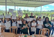 Crianças da zona rural de Varginha aprendem a fazer cinema usando o celular crianças zona rural varginha cinema