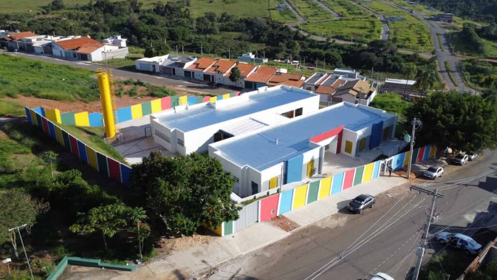 Cemei bairro Bouganville