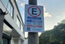 Área Azul está com vagas de emprego abertas em Varginha Placa área azul varginha