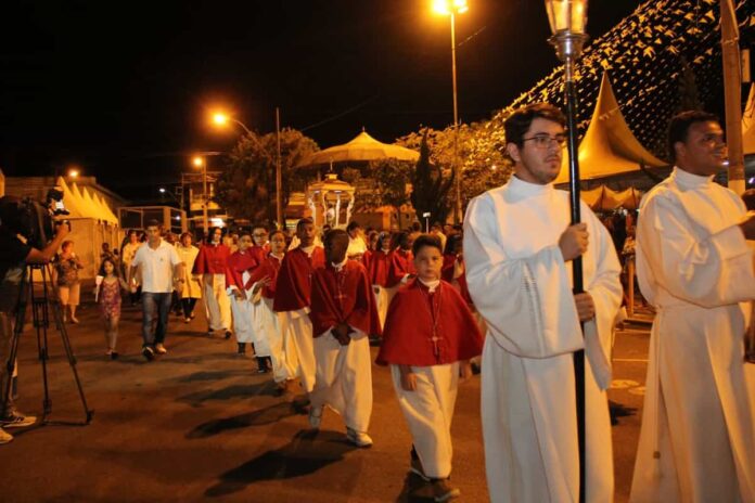 Romaria Padre Victor Três Pontas Romaria Padre Victor Três Pontas