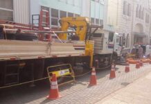Cemig faz obra na rede subterrânea de energia no centro de Varginha e pode faltar luz A Cemig está modernizando a rede subterrânea de energia elétrica no centro de Varginha, a obra deve proporcionar mais segurança.