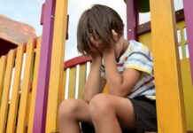 Setembro Amarelo: saiba como identificar sinais de depressão e ansiedade em crianças e adolescentes Setembro Amarelo criança adolescente ansiedade