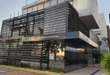 Varginha cria programa para preparar e integrar novos servidores municipais Fachada do Inprev em Varginha