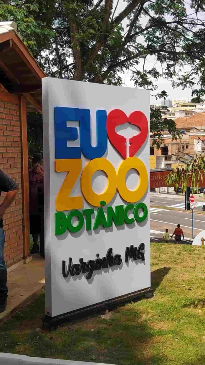 A Prefeitura Municipal de Varginha inaugurou a nova portaria e diversas melhorias no Parque Zoobotânico.