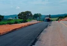 Obras no trecho que liga Varginha a Três Pontas avançam no Sul de Minas Trecho da MG-167 que liga Varginha a Três Pontas e beneficia mais de 230 mil habitantes no Sul de Minas.