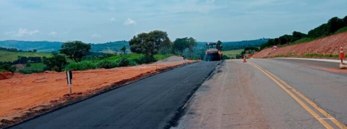 estrada-varginha-três-pontas Trecho da MG-167 que liga Varginha a Três Pontas e beneficia mais de 230 mil habitantes no Sul de Minas.