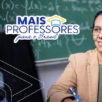 No Portal Mais Professores é possível consultar os cursos de formações gratuitos, pós-graduação, mestrado e doutorado ofertados pelo MEC.
