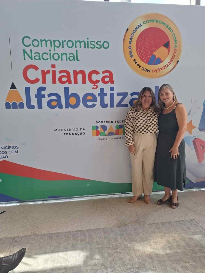 image (1) O Selo Nacional Compromisso com a Alfabetização é uma iniciativa do Ministério da Educação que visa reconhecer os esforços na alfabetização de crianças.