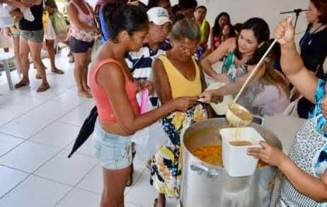 sopão solidário vila floresta Dona Dora