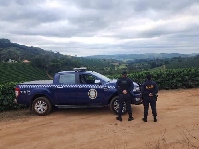 guarda-municipal-varginha-patrulha-rural GCM de Varginha amplia patrulhamento na zona rural com o projeto Guardiões do Campo, após denúncias de golpes durante a colheita do café.