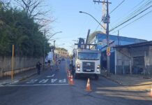 Novos postes são instalados no Parque Boa Vista e Av. Almirante Barroso tem trecho interditado novos postes no Parque Boa Vista