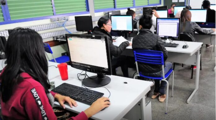 Educação Financeira é tema de curso online oferecido pela Cemig para jovens da rede pública de ensino