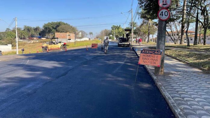 obras-av-celina-ottoni Obras do asfalto na Avenida Celina Ottoni em Varginha