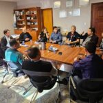 Prefeitura de Varginha e Sistema S firmam parceria para qualificar trabalhadores e impulsionar a economia local Prefeitura de Varginha e Sistema S fazem parceria em reunião