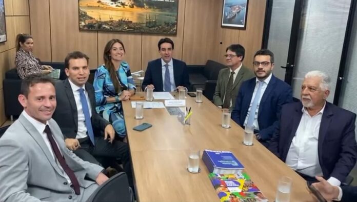 Prefeito Leonardo Ciacci e vereadores se reúnem com o Ministro de Portos e Aeroportos